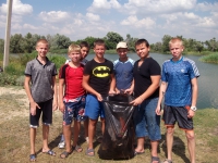 20 июля в Лычакском сельском поселении прошла акция «Вода России». В которой были очищены берега пруда «Веселый» от мусора.